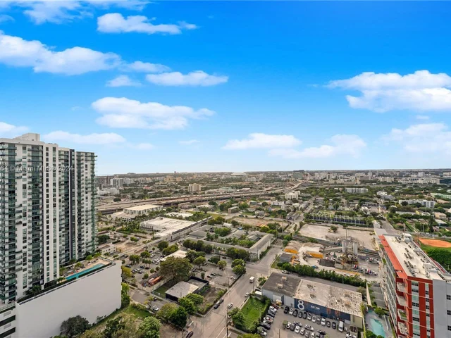 1600 NE 1st Ave # 2916, Miami FL 33132