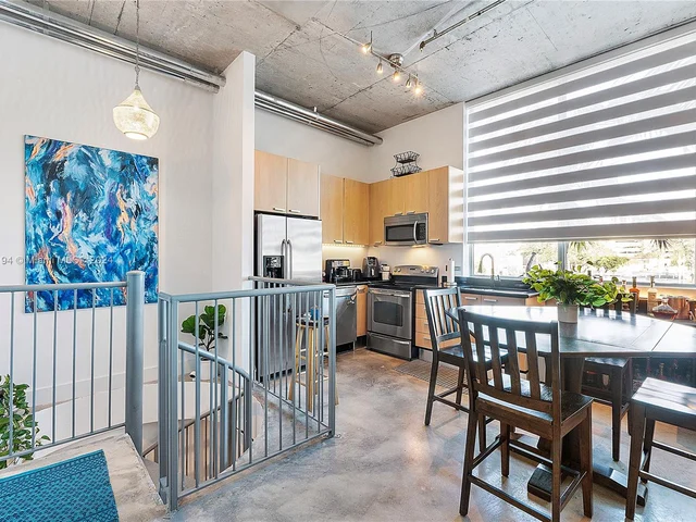 2100 Van Buren St # 102, Hollywood FL 33020