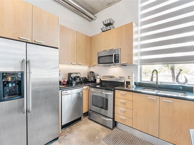 2100 Van Buren St # 102, Hollywood FL 33020