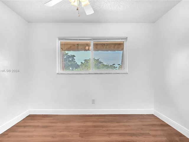 2 Meacham Ln, Tamarac FL 33319