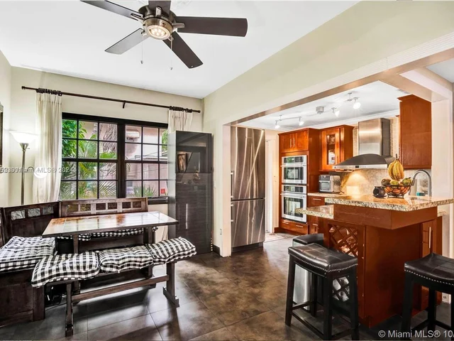 8962 Collins Ave # 1, Surfside FL 33154