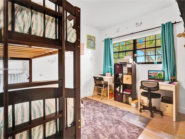 8962 Collins Ave # 1, Surfside FL 33154