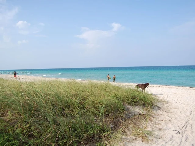 8962 Collins Ave # 1, Surfside FL 33154