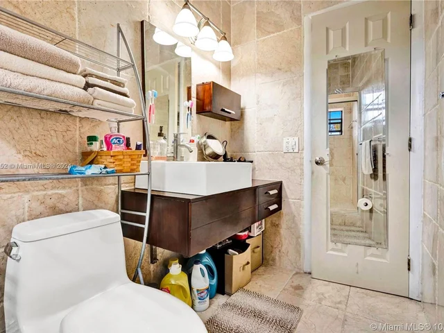 8962 Collins Ave # 1, Surfside FL 33154