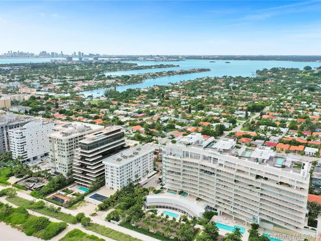 8962 Collins Ave # 1, Surfside FL 33154