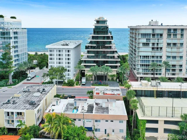 8962 Collins Ave # 1, Surfside FL 33154