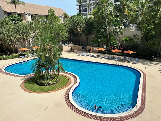 540 Brickell Key Dr # 1816, Miami FL 33131