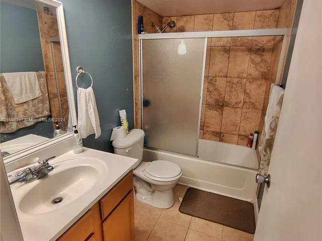 7620 Westwood Dr # 216, Tamarac FL 33321