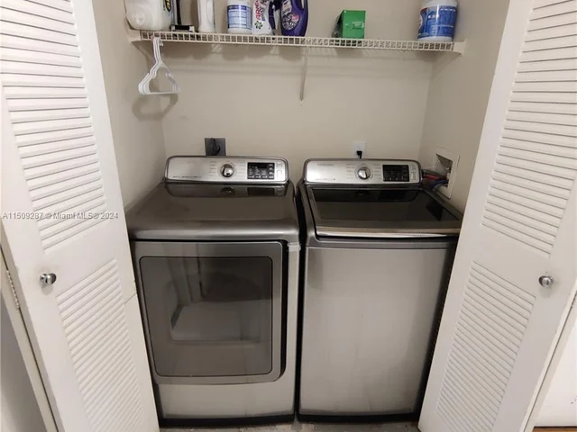 7620 Westwood Dr # 216, Tamarac FL 33321