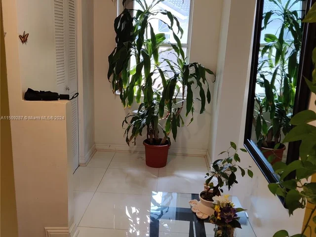 7620 Westwood Dr # 216, Tamarac FL 33321