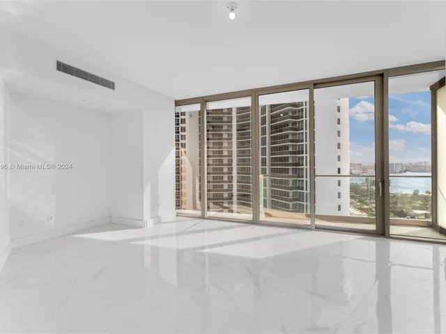 18975 Collins Ave # 1904, Sunny Isles Beach FL 33160