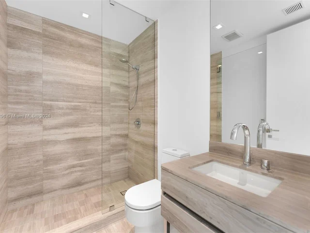 18975 Collins Ave # 1904, Sunny Isles Beach FL 33160