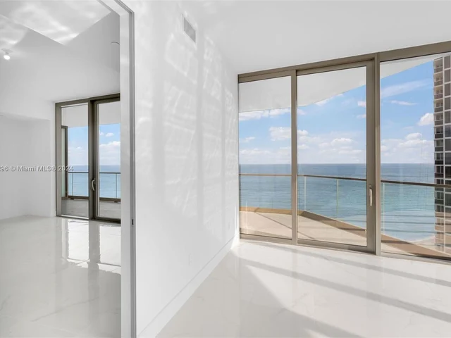 18975 Collins Ave # 1904, Sunny Isles Beach FL 33160
