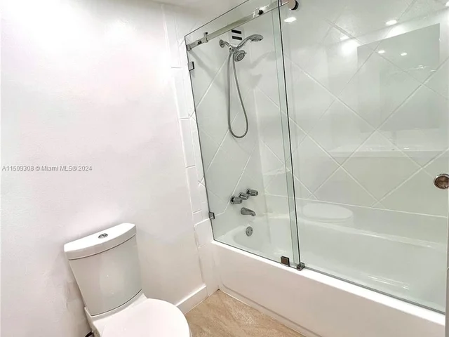 6770 Indian Creek Dr # 10D, Miami Beach FL 33141