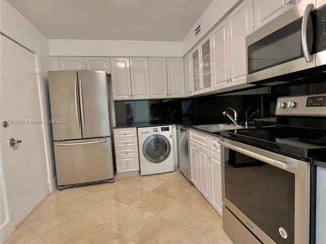 6770 Indian Creek Dr # 10D, Miami Beach FL 33141
