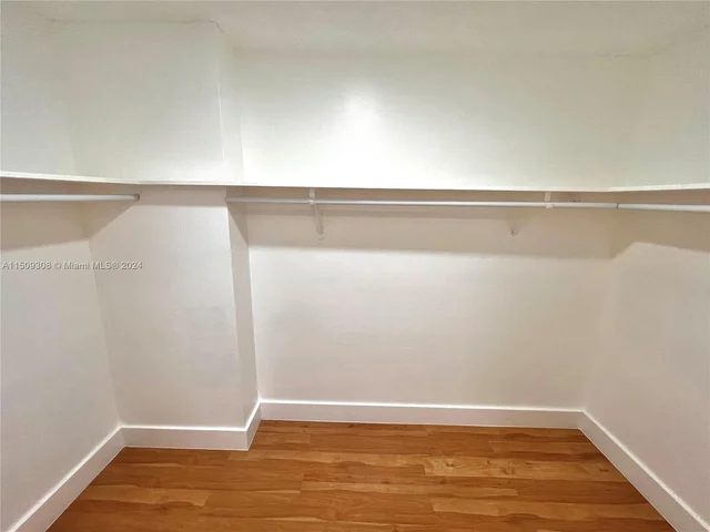 6770 Indian Creek Dr # 10D, Miami Beach FL 33141