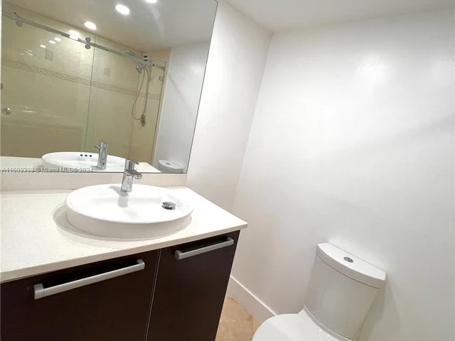 6770 Indian Creek Dr # 10D, Miami Beach FL 33141