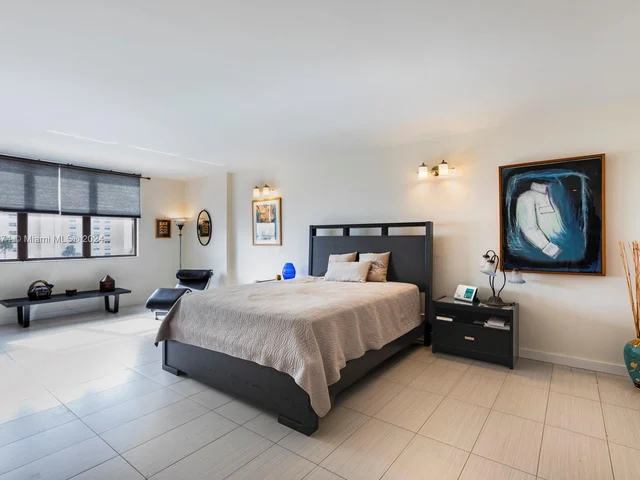 1800 NE 114th St # 607, Miami FL 33181