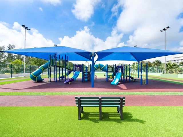 1800 NE 114th St # 607, Miami FL 33181