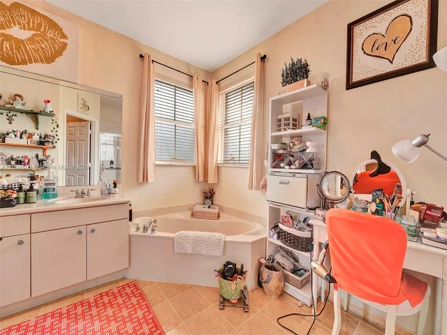 7971 SW 164th Ave, Miami FL 33193