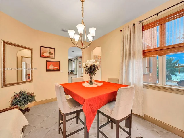 7971 SW 164th Ave, Miami FL 33193