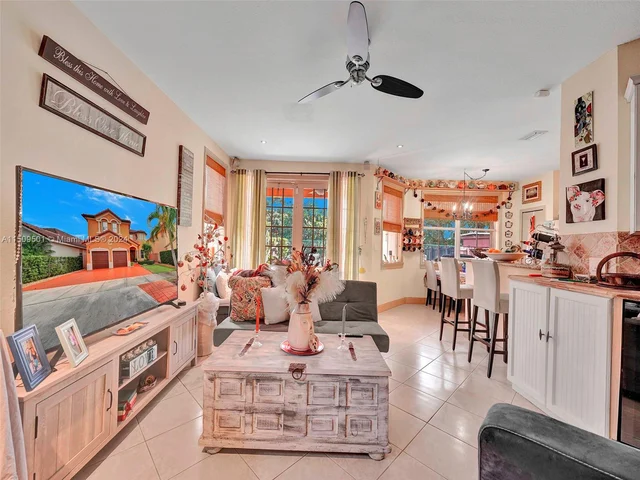 7971 SW 164th Ave, Miami FL 33193