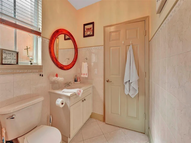 7971 SW 164th Ave, Miami FL 33193