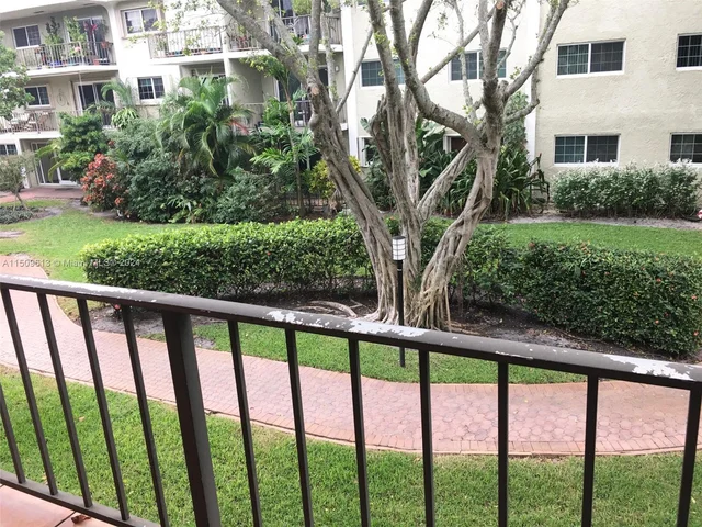 3002 NE 5th Ter # B, Wilton Manors FL 33334