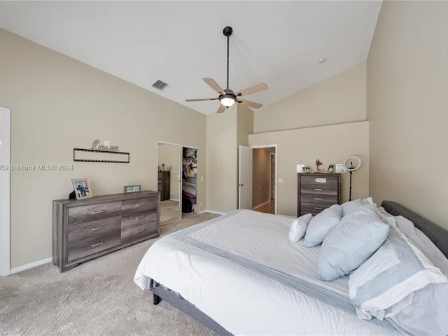 2942 E Orchard Cir, Davie FL 33328