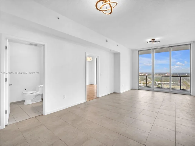 3470 E Coast Ave # H1902, Miami FL 33137