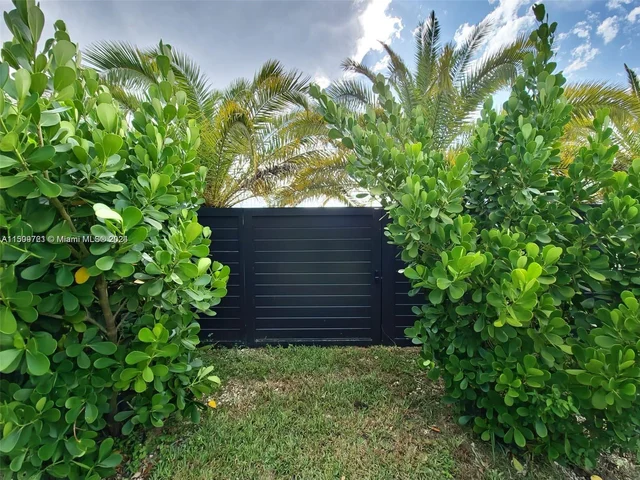 28955 SW 189th Ave, Homestead FL 33030