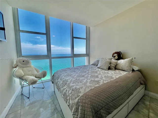 18201 Collins Ave # 4508, Sunny Isles Beach FL 33160