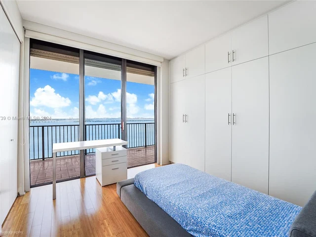 1000 Venetian Way # 1703, Miami Beach FL 33139