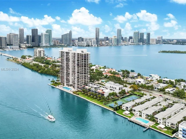 1000 Venetian Way # 1703, Miami Beach FL 33139