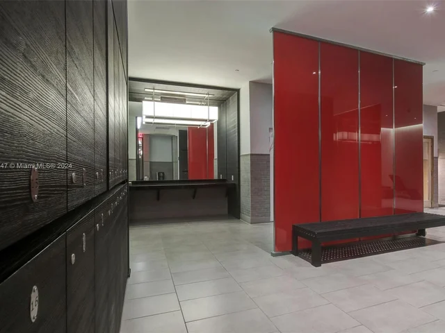 1800 S Ocean Dr # 810, Hallandale Beach FL 33009