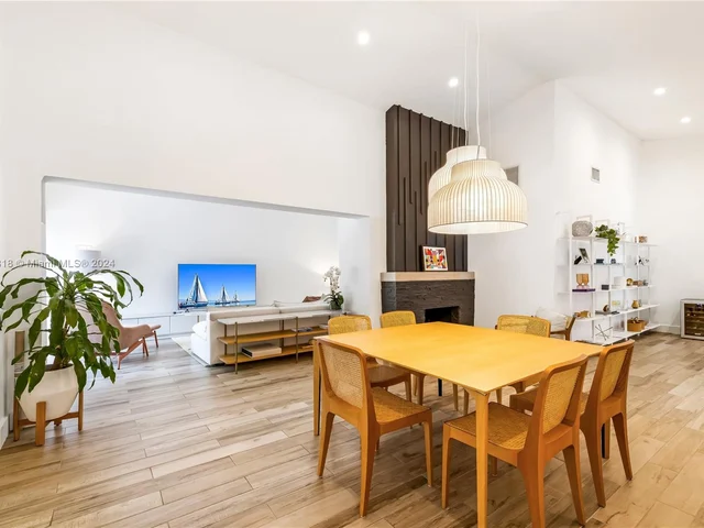 7630-B NE 8th Ave -B, Miami FL 33138