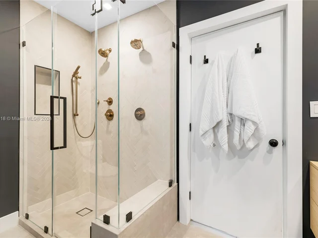 7630-B NE 8th Ave -B, Miami FL 33138