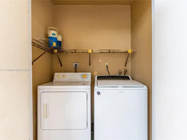 8415 SW 107th Ave # 309W, Miami FL 33173