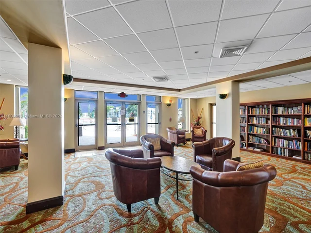 9441 Live Oak Pl # 103, Davie FL 33324