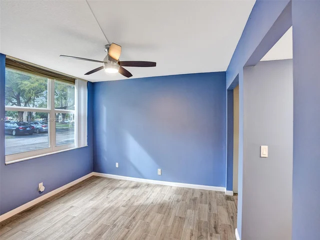 9441 Live Oak Pl # 103, Davie FL 33324