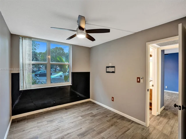 9441 Live Oak Pl # 103, Davie FL 33324