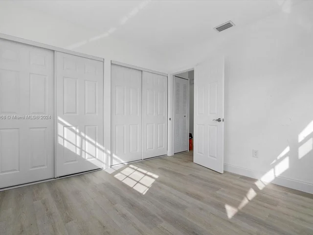 261 NE 172nd St # A, North Miami Beach FL 33162