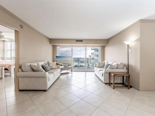 2701 N Ocean Blvd # 14B, Fort Lauderdale FL 33308