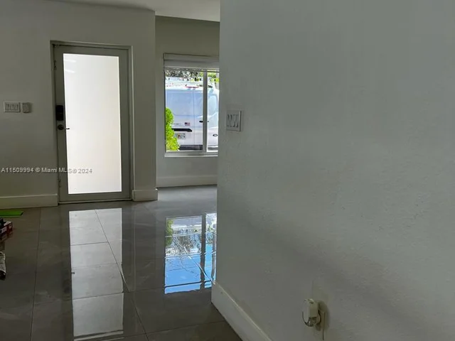 4430 NW 23rd Ave, Miami FL 33142