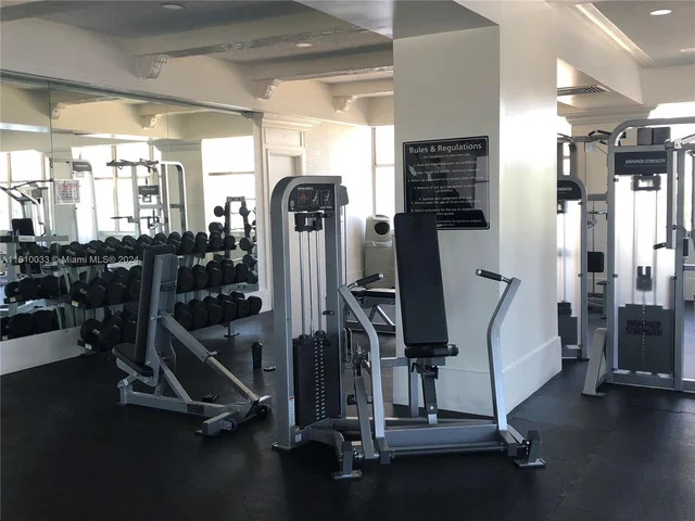 18081 Biscayne Blvd # 702, Aventura FL 33160