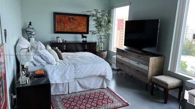 10 SW South River Dr # 1101, Miami FL 33130