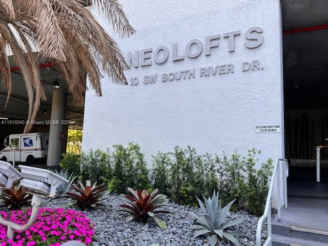 10 SW South River Dr # 1101, Miami FL 33130