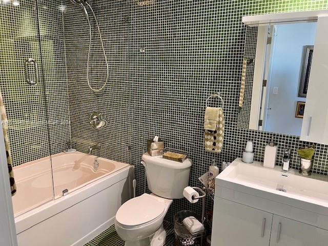 10 SW South River Dr # 1101, Miami FL 33130