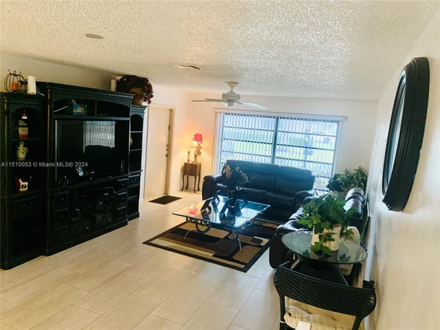 4863 Dovewood Ter # A, Boynton Beach FL 33436