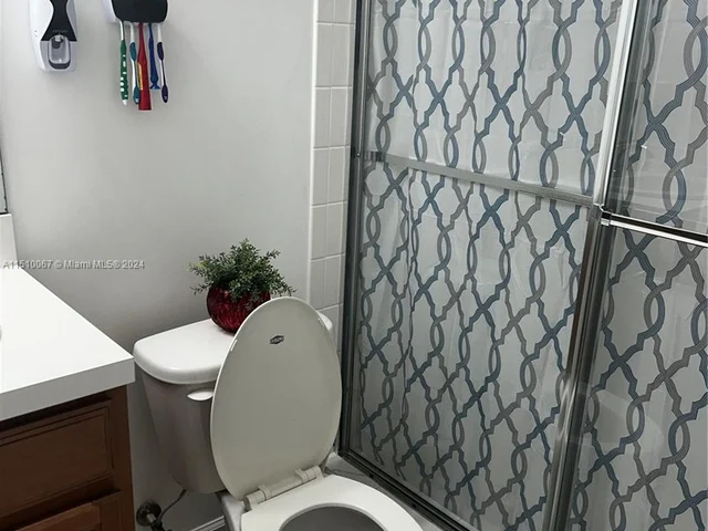 24487 SW 117th Ave, Homestead FL 33032